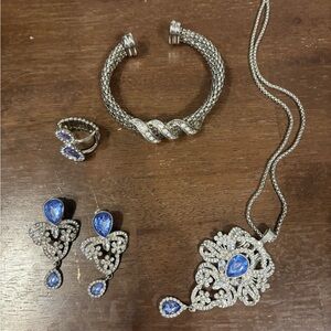 Elegant Silver and Blue Jewelry Set